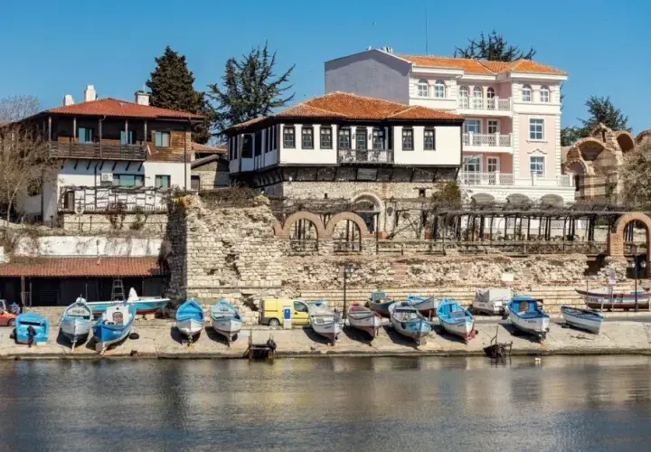 Nessebar: Co zwiedzić? Przewodnik po Perle Morza Czarnego