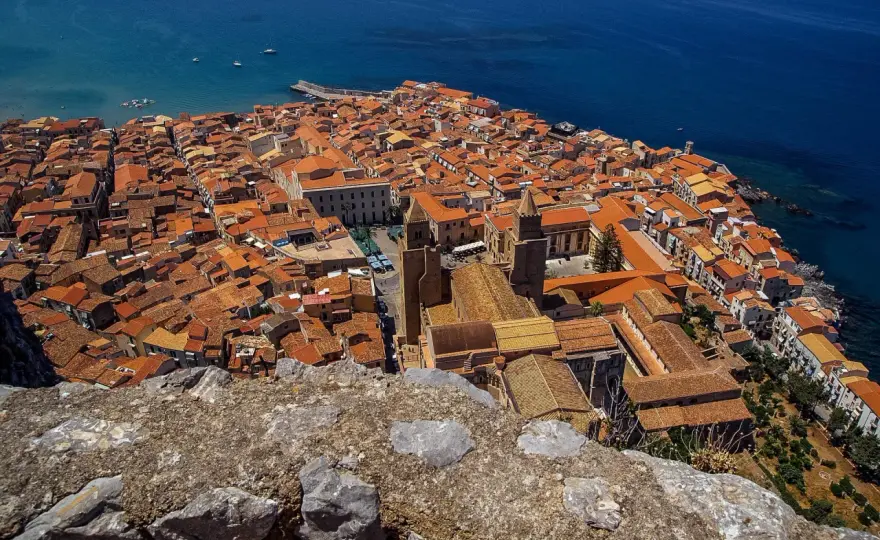 Sycylia: Najpiękniejsze miejsca i trasy Twój przewodnik
