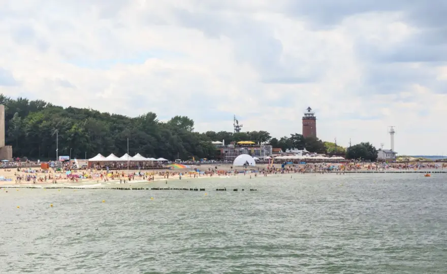 Kołobrzeg dzisiaj: Pogoda, morze i co robić? Zaplanuj dzień!
