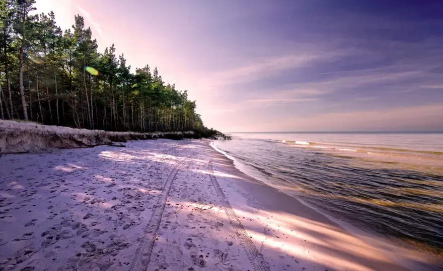 Najbliżej nad morze z Torunia? Szybki dojazd i plaże w zasięgu ręki
