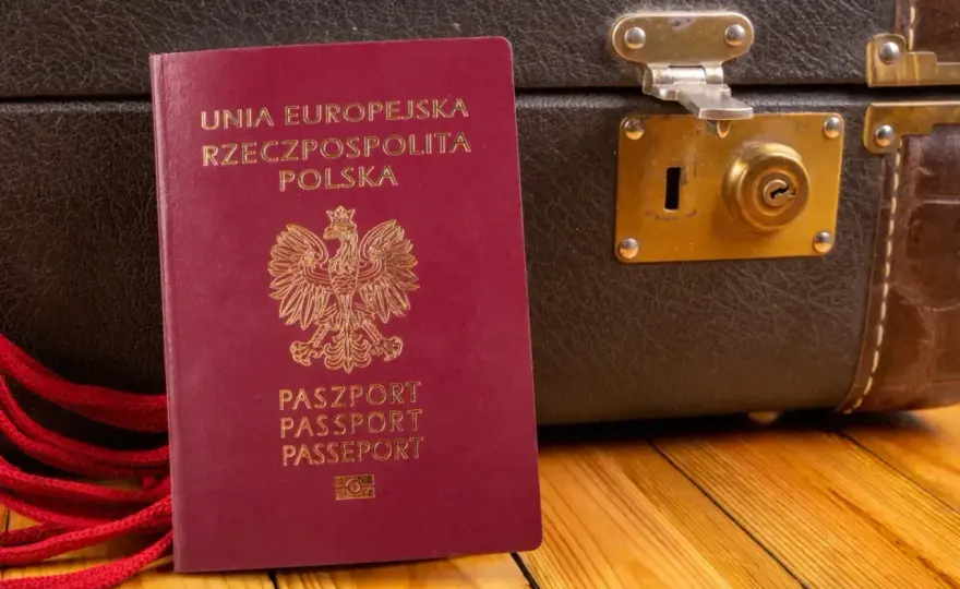 Czarnogóra - dowód czy paszport? Wybierz dobrze!