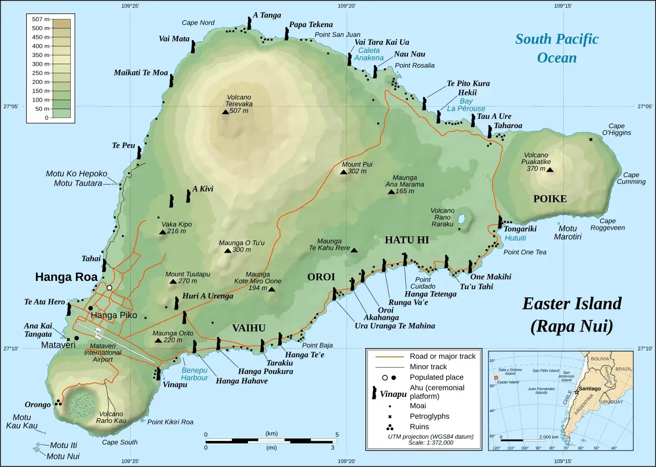 Mapa Rapa Nui z zaznaczonymi stanowiskami moai, wulkanami i drogami.
