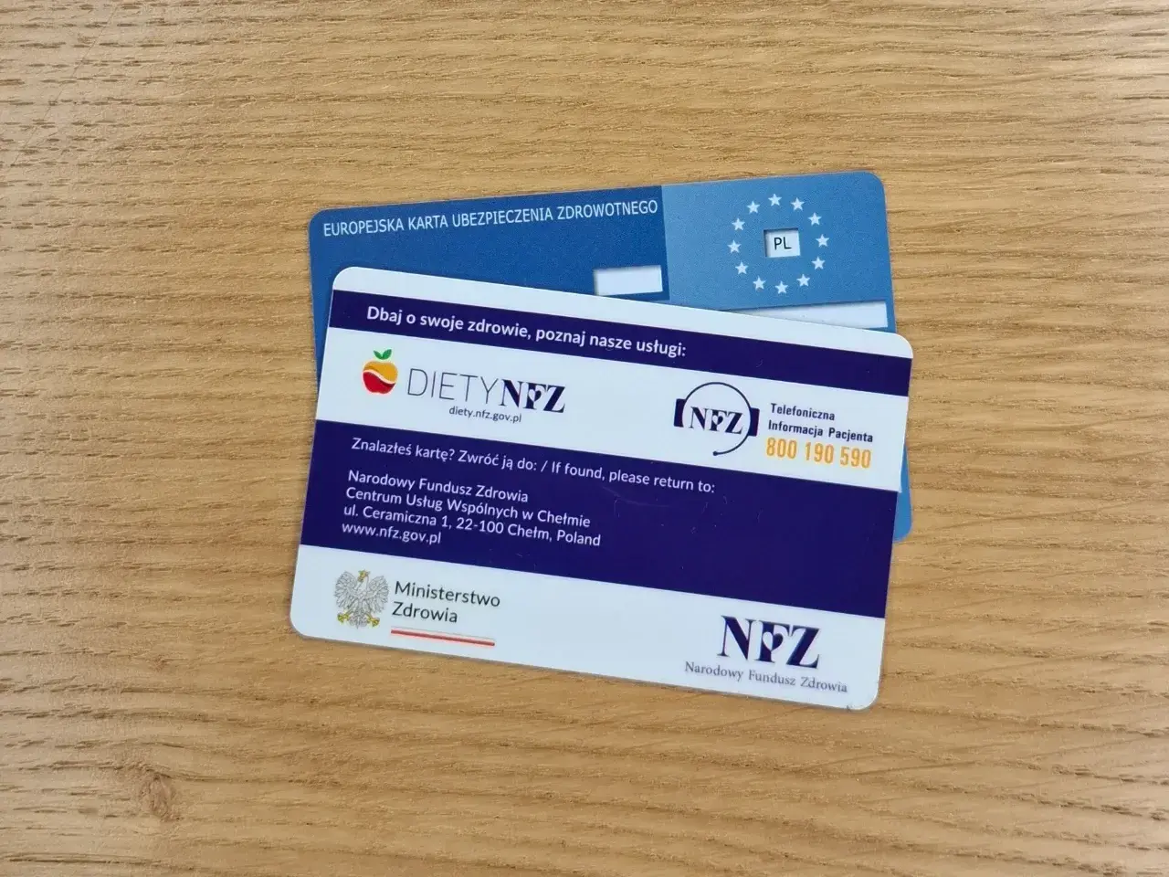 Karta EKUZ i karta Diety NFZ. Dowiedz się, gdzie wyrobić EKUZ, by podróżować bezpiecznie.
